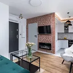 Premium With Air Conditioning, Heart In Cracow * 克拉科夫